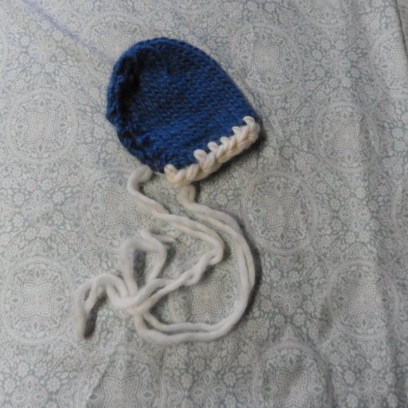 NEWBORN PHOTO PROPS-HATS/BEANIES - Picture 15 of 16